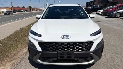 2023 Hyundai Kona Essential