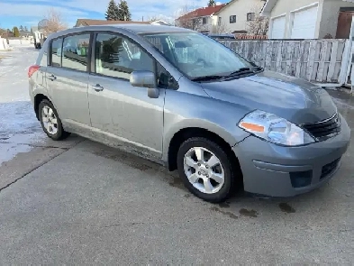 2012 NISSAN VERSA SL