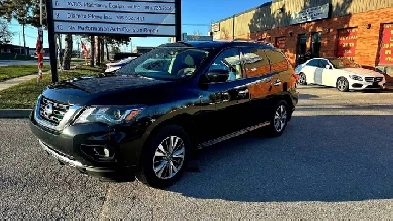2020 Nissan Pathfinder 4x4 SV Tech  NO ACCIDENTS  NAVIGATION