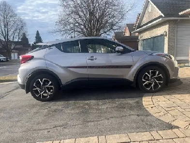 2018 Toyota CHR XLE  4 winter tires on rims