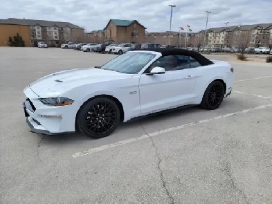 2022 Mustang GT Convertible
