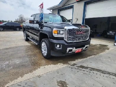 2018 GMC Sierra Denali 2500HD Duramax Diesel 4x4