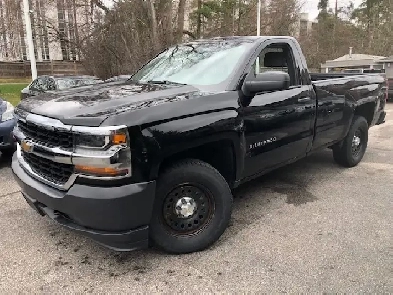 2017 Chevrolet Silverado 1500 53 v8 4x4 long box 8 foot box