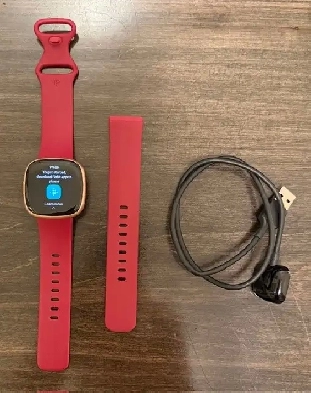 FITBIT VERSA 4