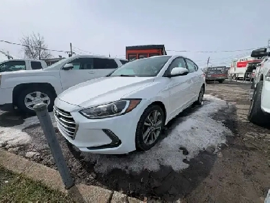 Hyundai Elantra 2017 Aut 158km 7795 Rusty 4508200550