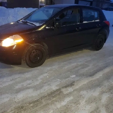 2009 Nissan Versa Image# 1