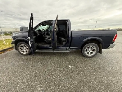 2014 DODGE RAM HD 1/2 TON LARAMIE 4x4 PICKUP Image# 1