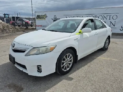 2011 Toyota Camry Hybrid Image# 1