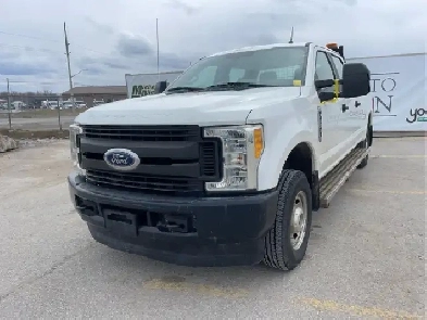 2017 Ford F-350 Super Duty Image# 1