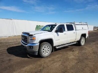 2015 GMC Sierra 2500HD Image# 1