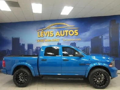 RAM 1500 CLASSIC 2022 EXPRESS NIGHT EDITION V-8 5.7 HEMI 4X4 BEA Image# 1