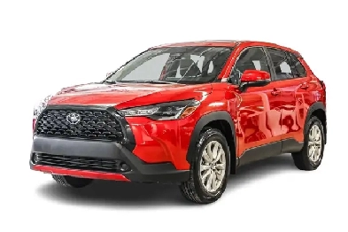 2024 Toyota Corolla Cross LE  FWD  Carplay  Mags  Bluetooth