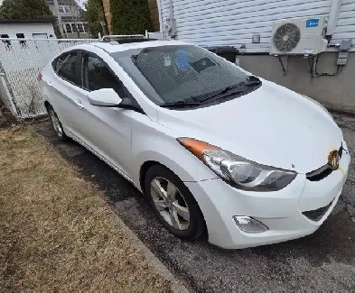 HYUNDAI ELANTRA GLS 2012