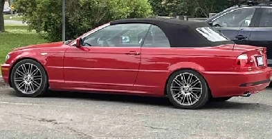 Superbe BMW SRIE 3  330 ci