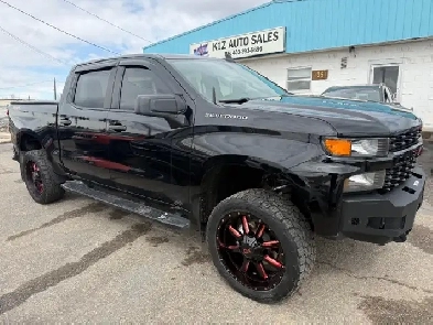 2021 Chevrolet Silverado 1500 Custom LIFTED