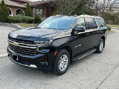 2023 Chevrolet Suburban LT (w/ Luxury Package) Image# 1