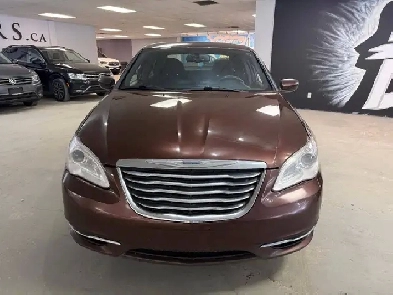 2012 Chrysler 200 4dr Sdn LX, 11 SERVICE RECORDS Image# 1