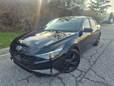 2022 Hyundai Elantra Preferred IVT Image# 1