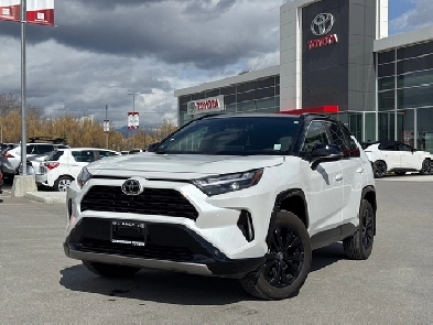 2025 Toyota RAV4 Hybrid XSE  Sunroof  Power Liftgate
