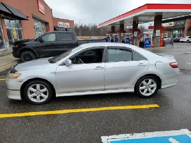 Toyota Camry SE 2009