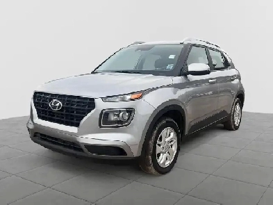 2025 Hyundai Venue Preferred Preferred | Low Mileage | Heated... Image# 1