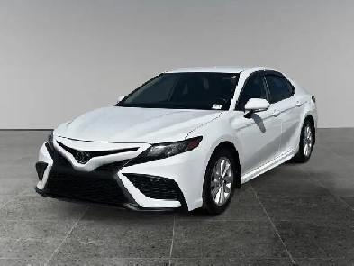 2023 Toyota Camry SE / FWD Image# 1