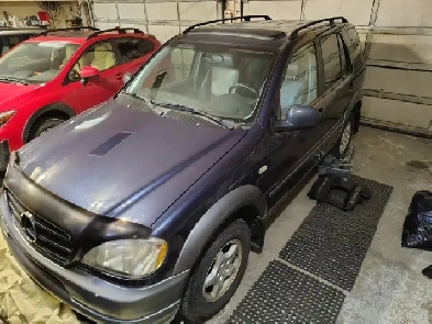 1999 Mercedes Benz ML 320