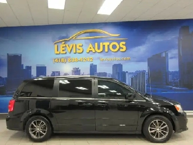 DODGE GRAND-CARAVAN 2017 SXT PREMIUM PLUS STOW-N-GO TOUT EQUIPE Image# 1