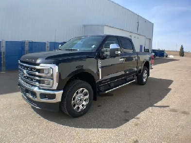 2026 Ford Super Duty F350 SRW Lariat FX4 618A