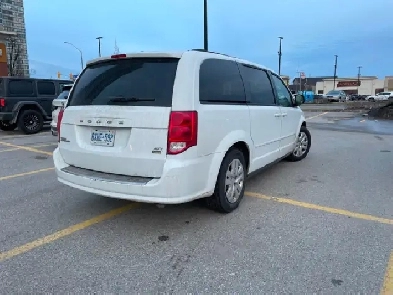 2014 dodge  Grand caravan  CERTIFIED