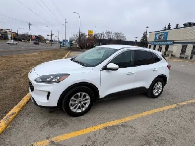 2020 Ford Escape SE