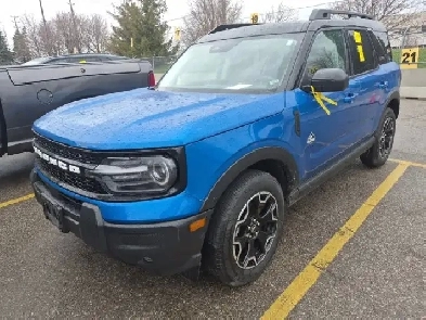 2025 Ford Bronco Sport Outer Banks AWD  Heated Seats