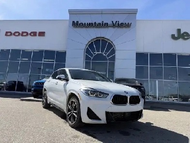 2022 BMW X2 xDrive28i AWD  SPORTY LUXURY  TURBO