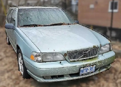 Volvo V70 T5 Frost Green