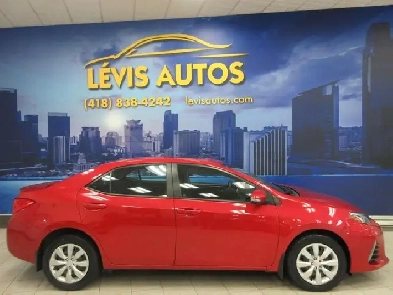 TOYOTA COROLLA 2017 XSE AUTOMATIQUE CUIR CHAUFFANT TOIT OUVRANT