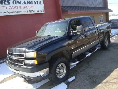 2007 Chevrolet Silverado 2500HD Classic 4x4 CREW CAB 6.6L DIESEL Image# 1