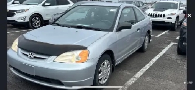 2985  Honda Civic automatique