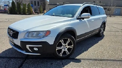 2016 Volvo XC70 T5 PREMIER AWD  CERTIFIED   LIKE NEW