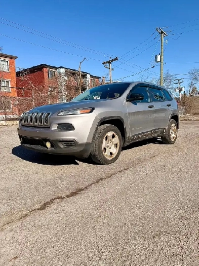 2015 JEEP CHEROKEE 32 V6 4X4