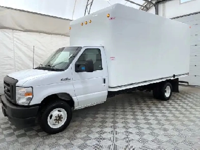 2024 Ford ESeries Cutaway