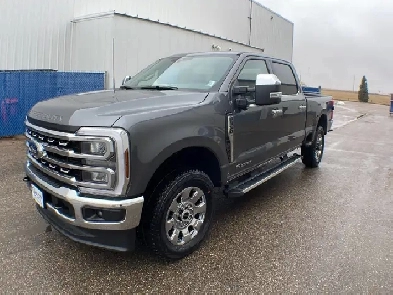 2026 Ford Super Duty F350 SRW Lariat FX4 618A