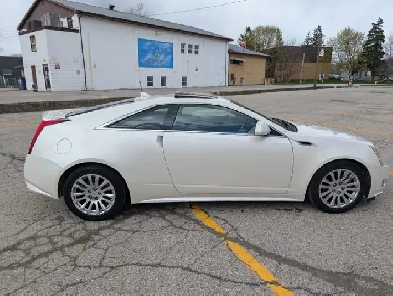 2011 Cadillac CTS4 Coupe LOW KMS