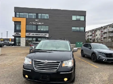 2010 Chrysler town  Country