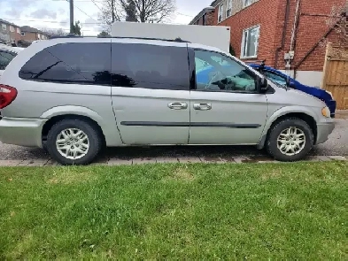 2003 Dodge Grand Caravan