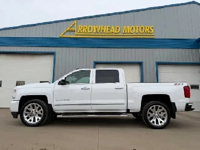 2017 Chevrolet Silverado 1500 LTZ Image# 1