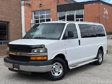 2012 Chevrolet Express Passenger LT 3500 12 PASSENGER-ONLY 100KM Image# 1