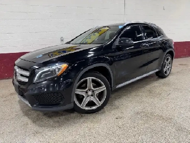2017 MercedesBenz GLAClass 4MATIC GLA 250 AMG PACKAGE  BLUETO