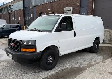 SUPER CLEAN 2023 GMC Cargo Van