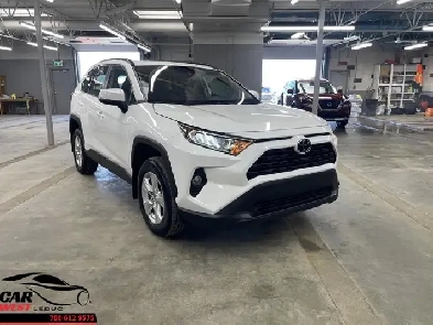 Toyota RAV4 XLE 2021