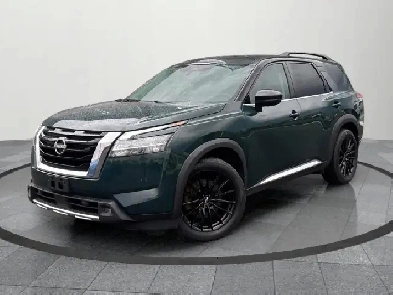 2022 Nissan Pathfinder Platinum PlatinumAccident Free Finan